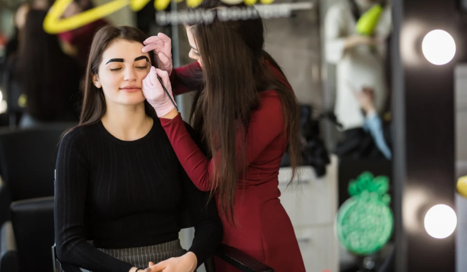 beauty salon in Brampton